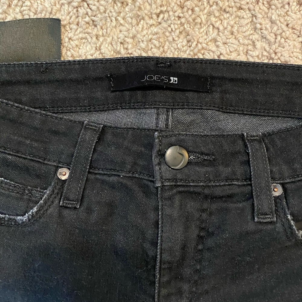 Joe’s black skinny jeans